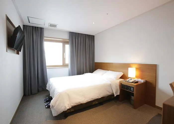 Hotel Tourist 3*