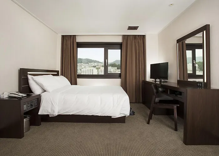 Hotel Tourist